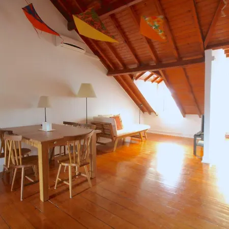 Apartment Lisbon's Attic *